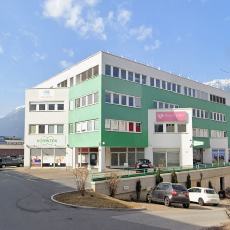 Außenansicht des Gebäudes zur Orientierungshilfe